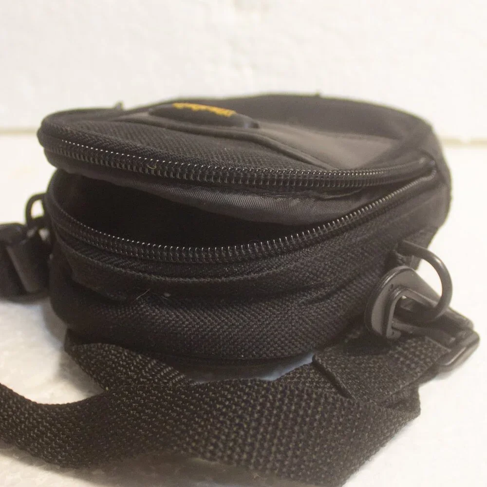 KODAK GEAR Compact Camera Bag Case w/Adj. Shoulder Strap Black Nylon # 70619